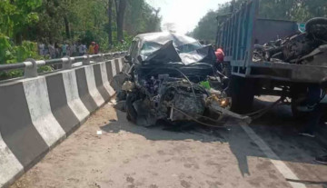भारतको चकरपुरमा भयानक दुर्घटना, एकै परिवारका चार नेपालीको मृत्यु 